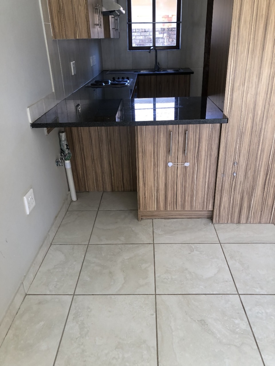 2 Bedroom Property for Sale in Potchefstroom North West